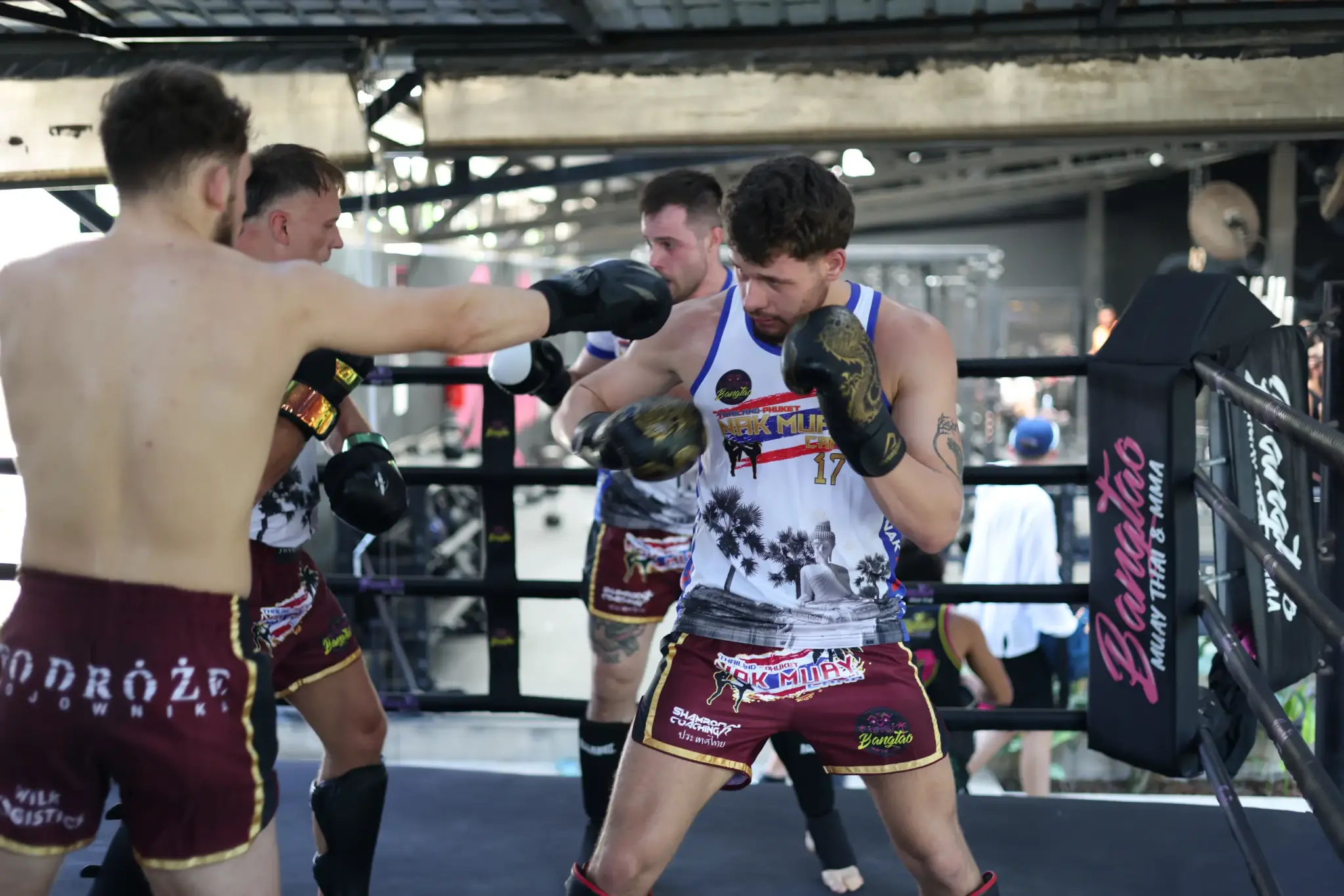 Sparing w ringu podczas edycji XVII Nak Muay Camp
